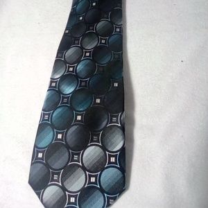 CONCEPT BY CLAIBORNE 100% Silk Men's Tie